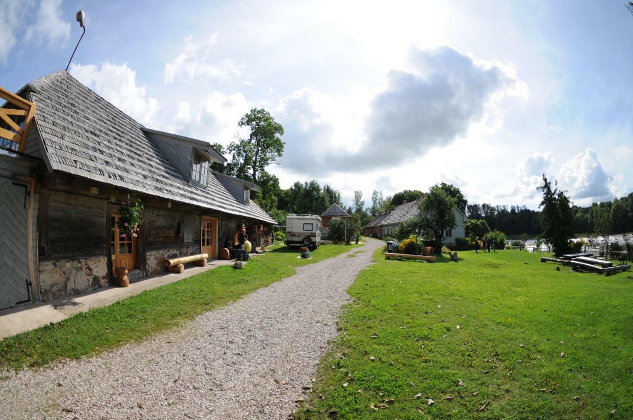 Guest House Ventas Rumba Kuldīga المظهر الخارجي الصورة